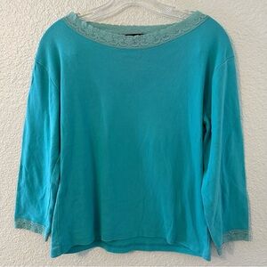 Cyle & Chloe Y2K Blue Green Teal Quarter Sleeve Lace Detail Women's Top